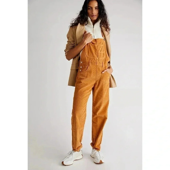 NWT Free People Ziggy Cord Overalls Straight Leg One Piece in Tan Brown - Picture 1 of 16